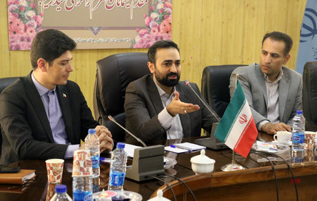 تیکه ریز یامین‌پور به دولت‌های روحانی و احمدی‌نژاد: شورای عالی جوانان تعطیل شده بود و رییسی احیا کرد