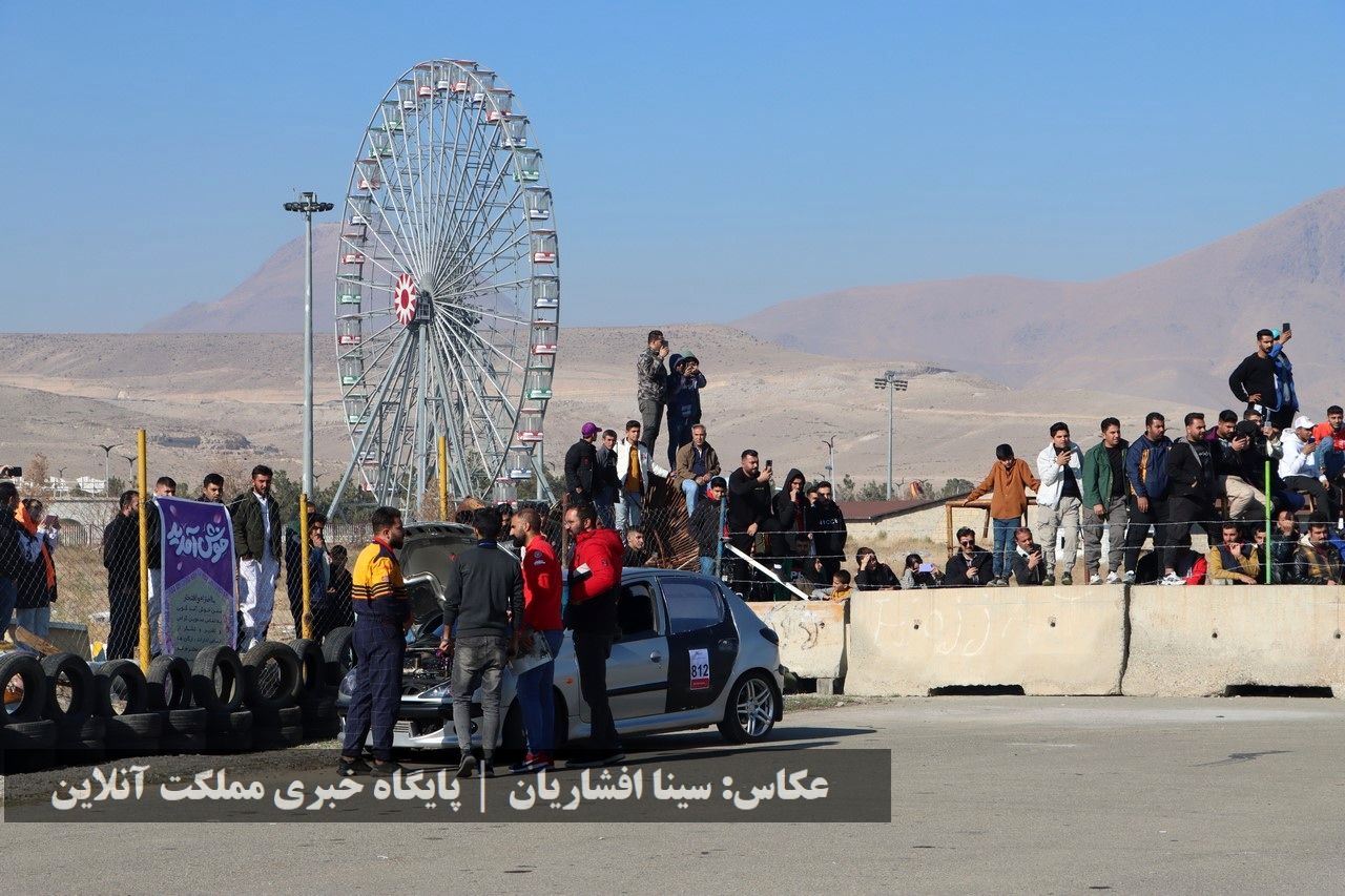 مسابقه کشوری اتومبیل‌رانی درگ در ارومیه برگزار شد