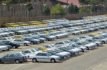 کاهش خودروهای ناقص ایرانخودرو به ۱۹ هزار دستگاه