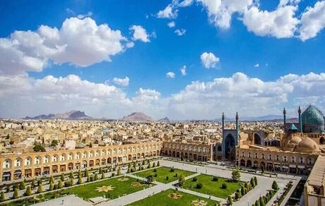 ورود گردشگر به اصفهان رکورد شکست