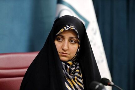 بحث تغییر مهریه از ۱۱۰ سکه به ۱۴ سکه مطرح نیست / صدور گواهینامه موتورسواری برای زنان  منع قانونی ندارد