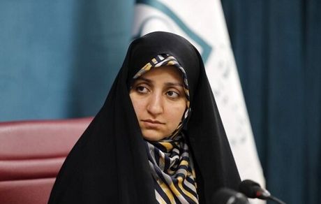 بحث تغییر مهریه از ۱۱۰ سکه به ۱۴ سکه مطرح نیست / صدور گواهینامه موتورسواری برای زنان  منع قانونی ندارد