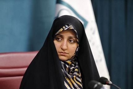 بحث تغییر مهریه از ۱۱۰ سکه به ۱۴ سکه مطرح نیست / صدور گواهینامه موتورسواری برای زنان  منع قانونی ندارد