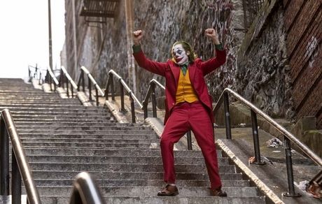 
«جوکر» به جمع میلیاردی ها نزدیک می شود
