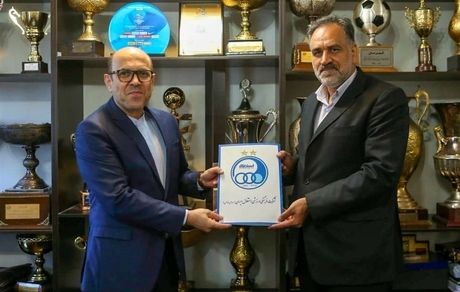 هیچ کس مدیرعامل استقلال نمی‌شد، مددی قبول کرد!