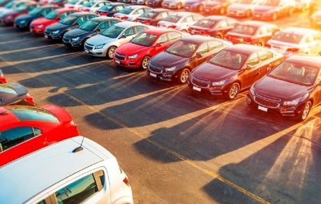 همه خودروهای وارداتی زیر ۲۰ هزار دلار هستند