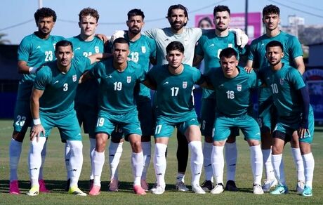 برد تیم ملی فوتبال مقابل یک تیم محلی در مکزیک