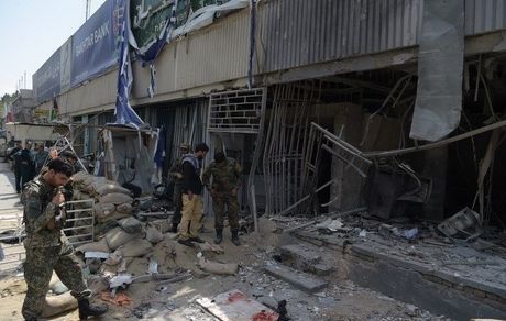 حمله انتحاری در افغانستان، پنج کشته داشت