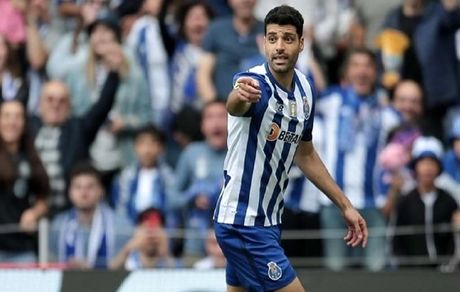 تیم دهم لیگ برتر انگلیس هم مشتری طارمی شد