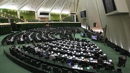 تهیه طرح حمایت از سرمایه گذاری خارجی ضد تحریمی در مجلس