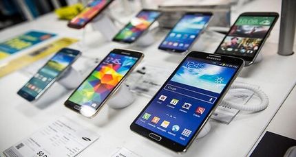 واردات ۶.۵ میلیون دستگاه تلفن همراه در سال جاری