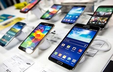 واردات ۶.۵ میلیون دستگاه تلفن همراه در سال جاری
