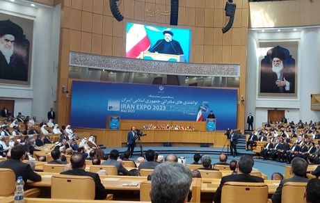 شگفتی ناظران از کسب دستاوردهای چشمگیر صنعتی و تولیدی در ایران در شرایط سخت تحریمی