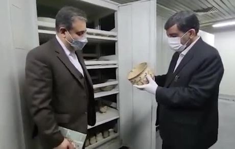 وزیر میراث فرهنگی: قیمت بلیت موزه‌ها ارزان است