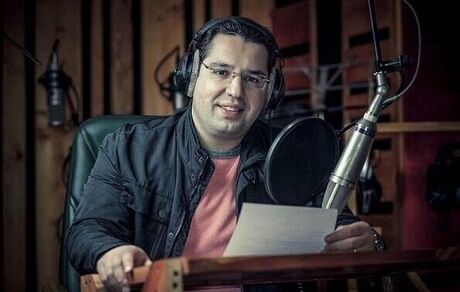محمد رضا احمدی بازی ایران و عراق را گزارش می کند