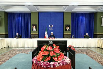 روند کرونا در کشور کاهشی شده است /  باید به ساخت واکسن کرونا در کشور افتخار کنیم / مقام معظم رهبری همواره مشوق علم و دانش و فناوری بوده اند