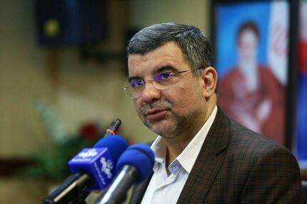 
معاون وزیر بهداشت: تکذیب آمار ۵۰ فوتی کرونا در قم/ با قرنطینه موافق نیستیم

