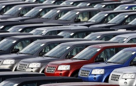 خودروی بالای ۲۵ هزار دلار وارد کشور نخواهدشد