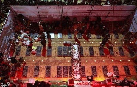 پیکر سردار سلیمانی به خاک سپرده شد