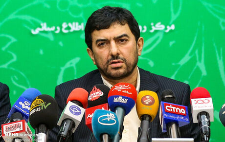 عرضه دلار ۴۲۰۰تومانی رانتی قطع خواهد شد