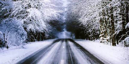 تداوم بارش برف و باران در جاده‌های ۲۶ استان