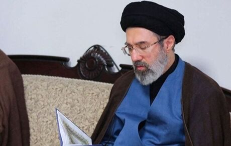 پیام رهبر معظم انقلاب اسلامی به مناسبت روز بزرگداشت فردوسی