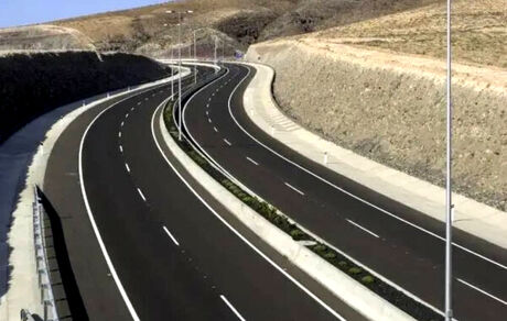 آغاز احداث ۳۴۰۰ کیلومتر آزادراه تا پایان سال آینده