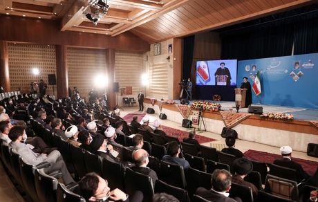 دانش و فناوری حوزه هسته‌ای و نظامی باید به بخش خودروسازی سرریز شود