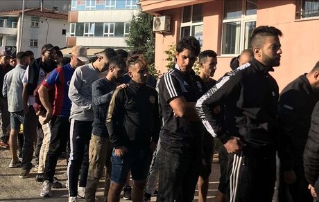 دستگیری ۱۳۰ مهاجر غیرقانونی افغان در مرز ایران و ترکیه