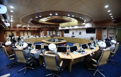 هم اندیشی وزیر بهداشت با ذاکران و مداحان درباره مراسم محرم