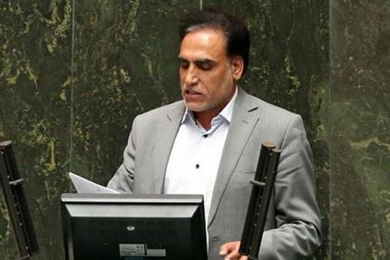 محمدصالحی: با رفتار اشتباه در مورد حجاب اجازه بازیگری به بیگانگان ندهیم