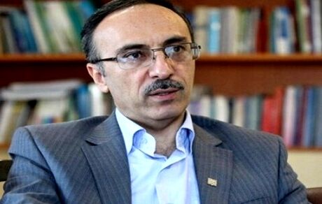 مخالفت عضو کمیته علمی کشوری کرونا با حذف آموزش مجازی