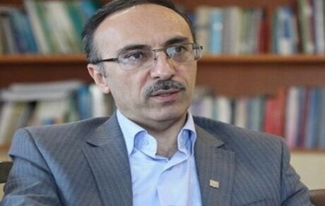 مخالفت عضو کمیته علمی کشوری کرونا با حذف آموزش مجازی