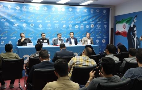 رایزنی‌های فدراسیون کشتی برای حضور تیم‌های خارجی در جام تختی تا لحظه آخر ادامه داشت
