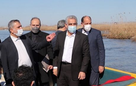 تاکید معاون رئیس جمهور بر اقدامات ضربتی احیای تالاب انزلی