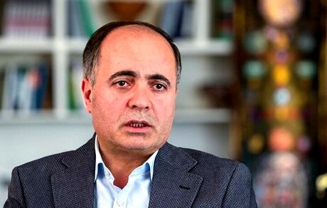 عرضه گسترده کالاهای اساسی در ۳ تا ۴ روز آینده برای تنظیم بازار