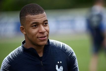 منچستریونایتد به دنبال یک ستاره جنجالی