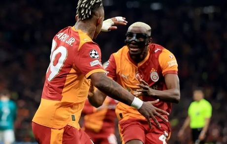 شگفتی سازی گالاتاسرای در لیگ قهرمانان اروپا با شکست لیورپول