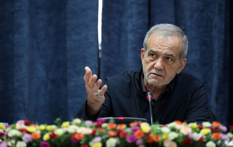 پزشکیان: رفتار جوانان و دختران نه با پلیس بلکه با آموزش و پرورش هدایت می‌شود