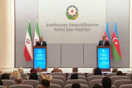 عراقچی: روابط با جمهوری آذربایجان را در تمام ابعاد گسترش خواهیم داد