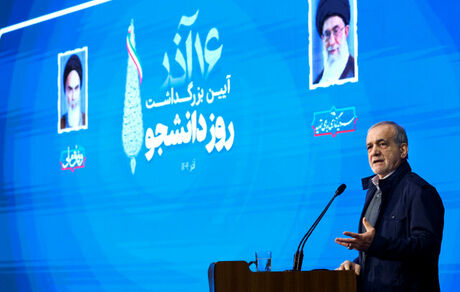 رئیس جمهور: دستور دادم سیم‌کارت‌های سفید را سیاه کنند / یک حرف می‌زنیم جور دیگر عمل می‌کنیم و این ناترازیست