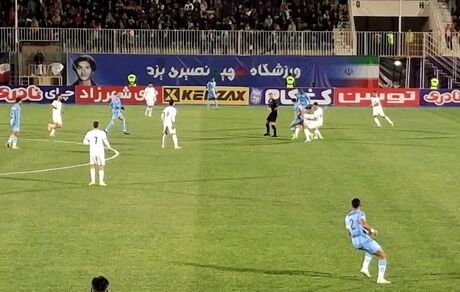 چادرملو اردکان مدعی جدید لیگ برتر فوتبال