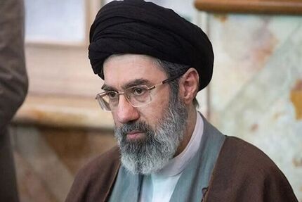 پیام رهبر انقلاب به رئیس جمهور در پی شهادت وزیر اطلاعات