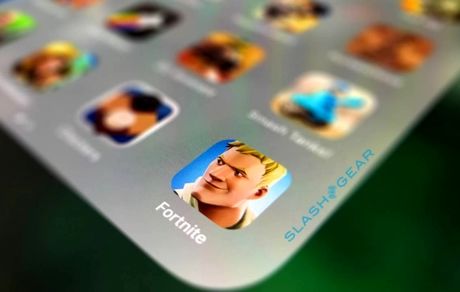 قیمت آیفون به ۱۰ هزار دلار رسید!