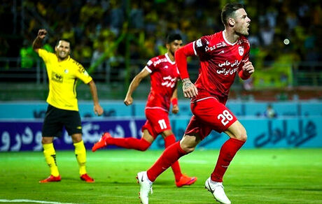 امضای پیش قرارداد استوکس با پرسپولیس