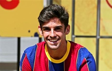  مهاجم پرتغالی بارسلونا راهی لیگ برتر شد