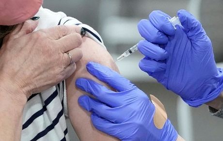 احتمال بروز بیماری قلبی بعد از واکسیناسیون کرونا