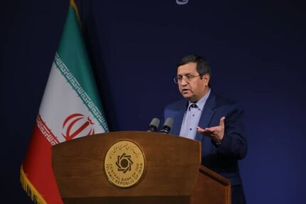 همتی: با وجود تمام فشارها وضعیت اقتصادی باثبات است