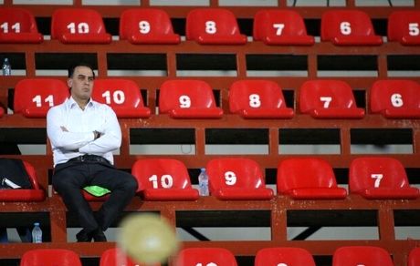 داور بازی فولاد تا نیمه شب در جشن تولد بود