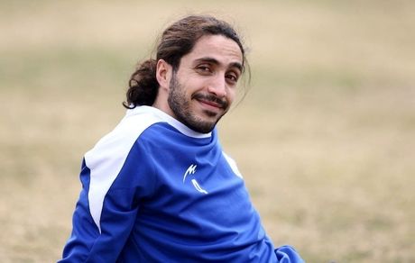 بازیکن پرحاشیه استقلال بخشیده شد / ساپینتو، یزدانی را بخشید